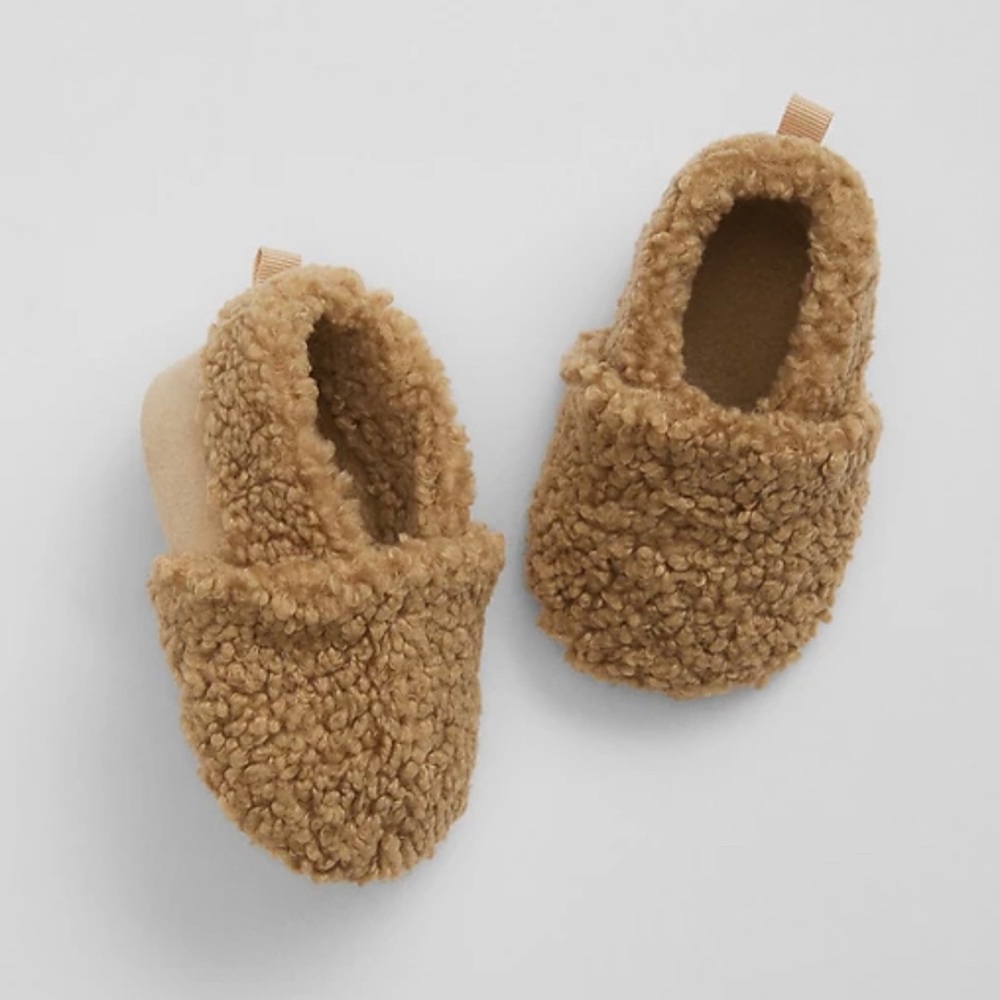 Gap Baby Sherpa Booties